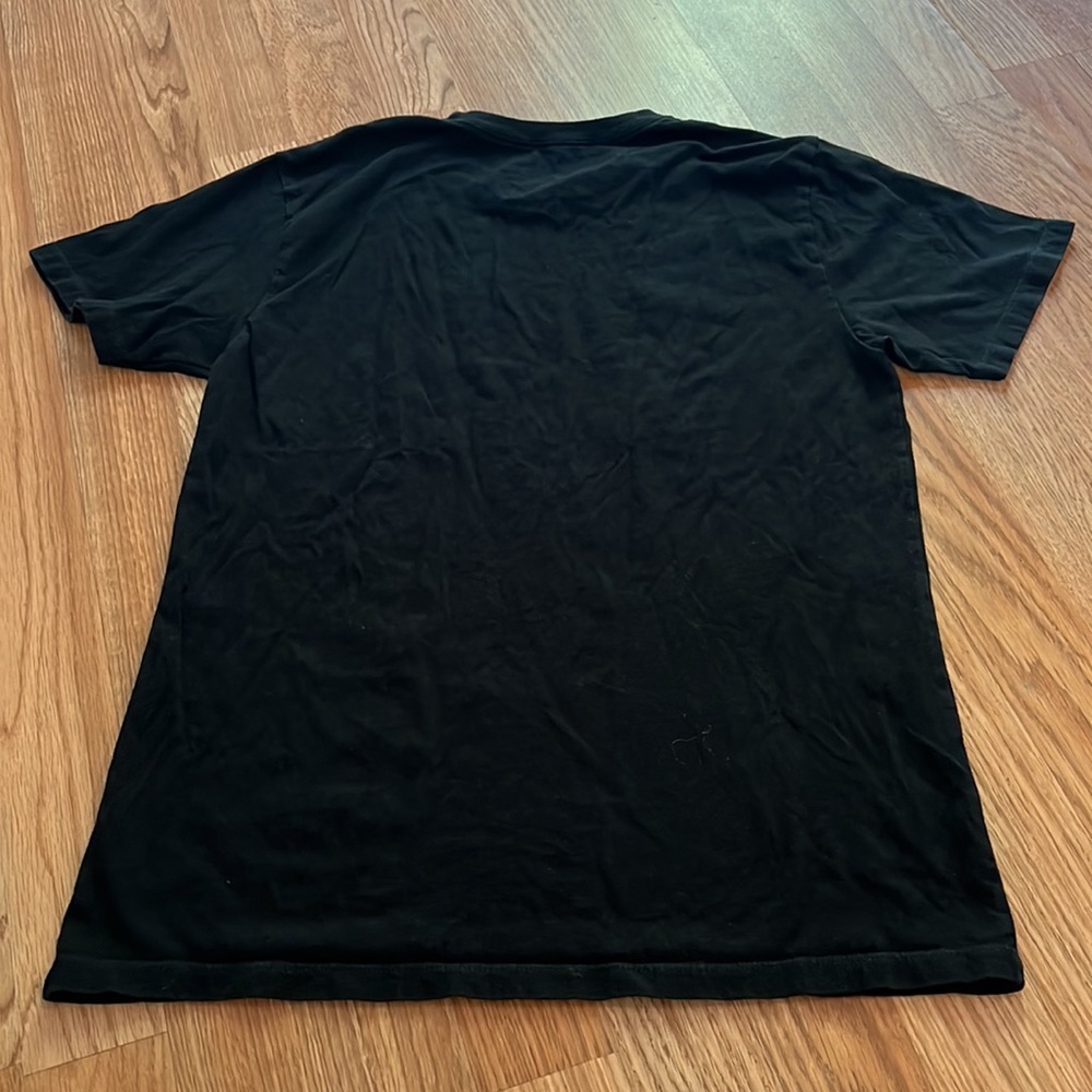 Men’s Los Angeles Lakers Magic Johnson Mitchell and Ness T-Shirt - Picture 5 of 5